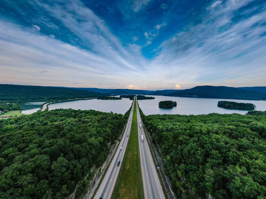 Vlastný a cudzí kapitál: Vzťah a vplyv na kapitálovú štruktúru