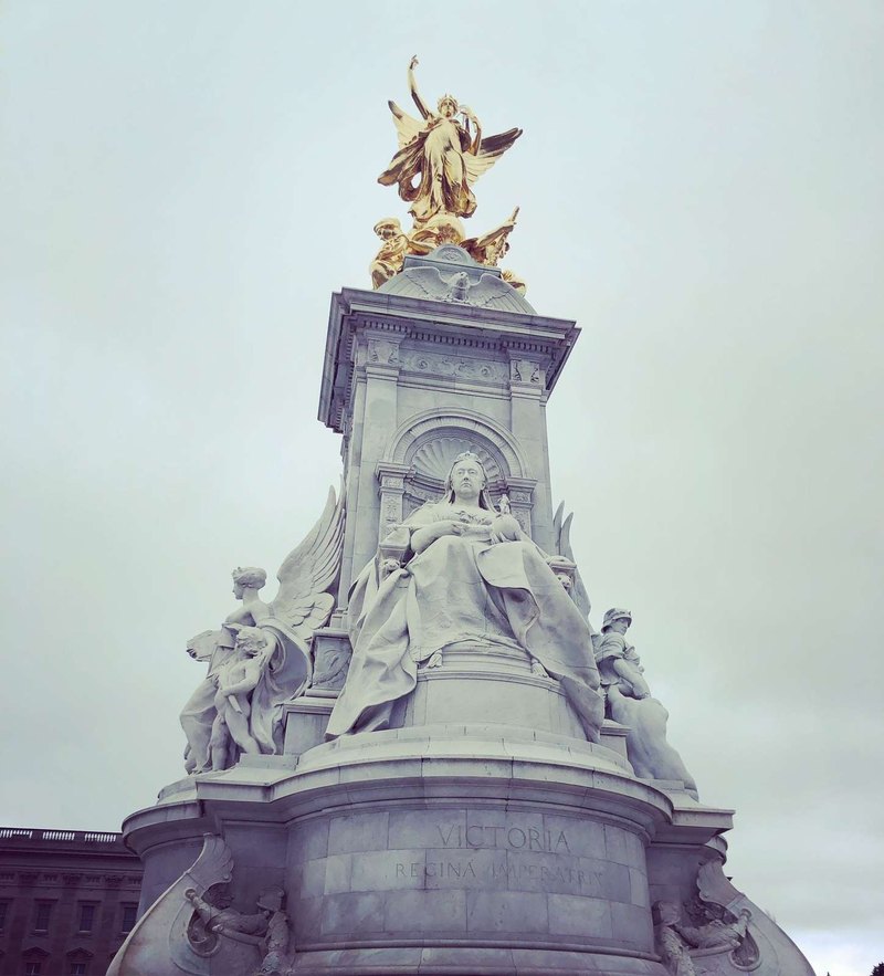 Proces podania žiadosti a hodnotenie projektov