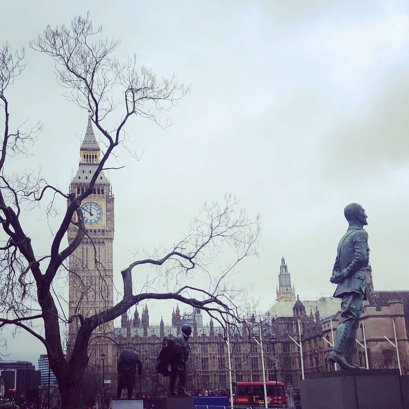 Kariérne pauzy a penzia