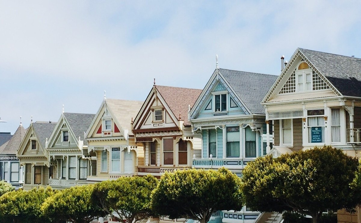 Geofencing a geo-awareness: Technické a právne požiadavky na riadenie vzdušného priestoru