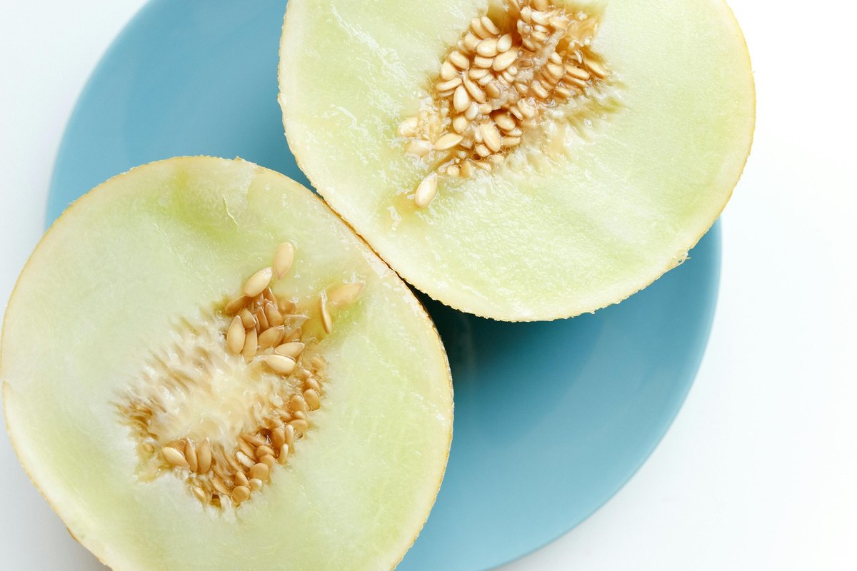 Zrážky zo mzdy a exekučné zrážky: Zákonné obmedzenia