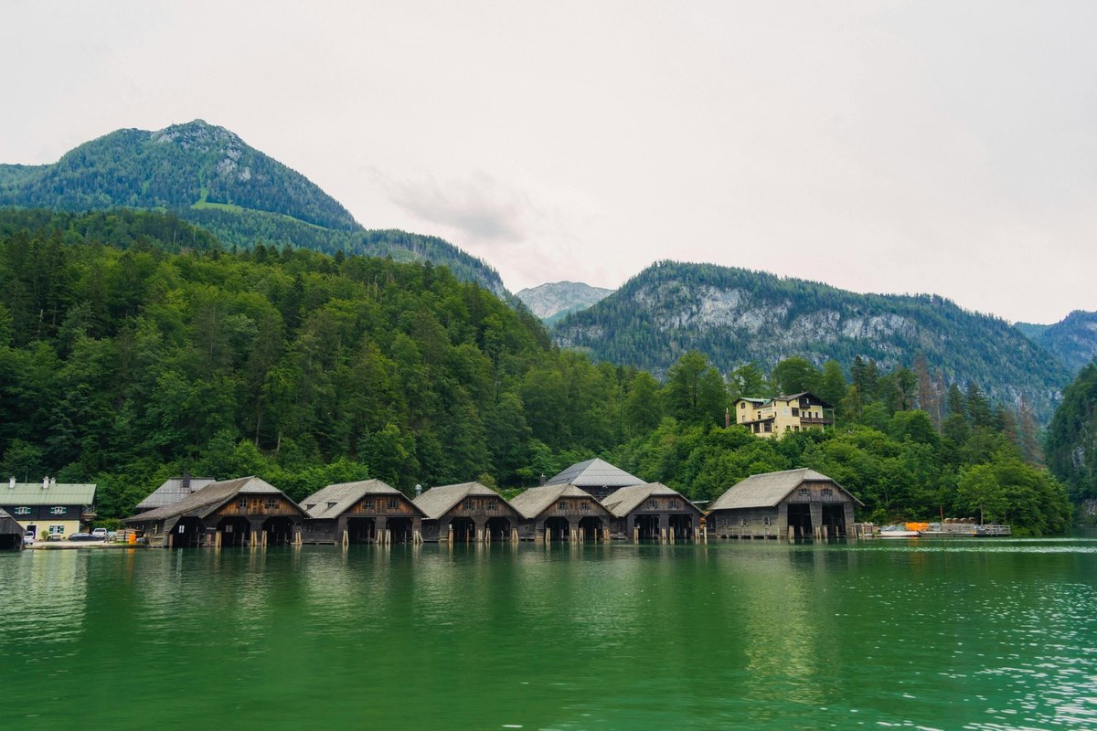 Druhy zmlúv: Prehľad najčastejších typov zmlúv