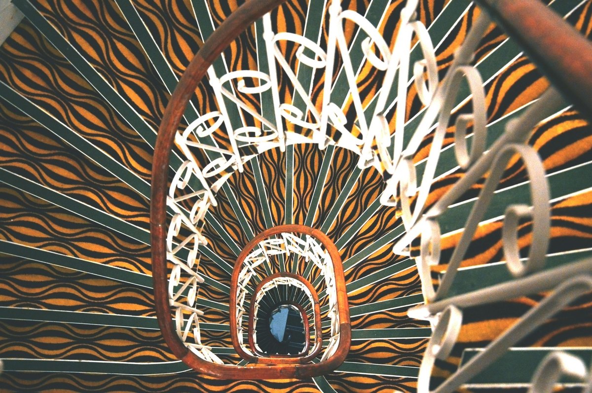 Konverzačná stratégia: Tvorba stratégií pre Alexa, Siri a Google Assistant