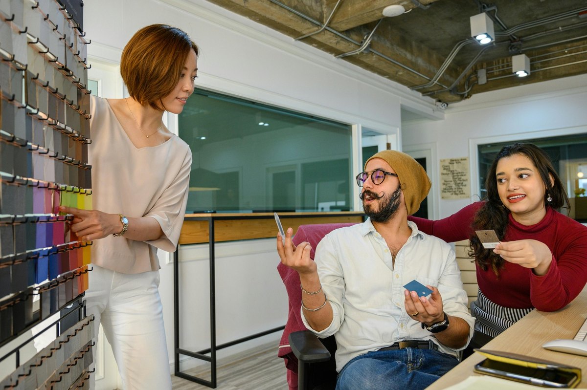 Vypracovanie a realizovanie inzertného a reklamného programu