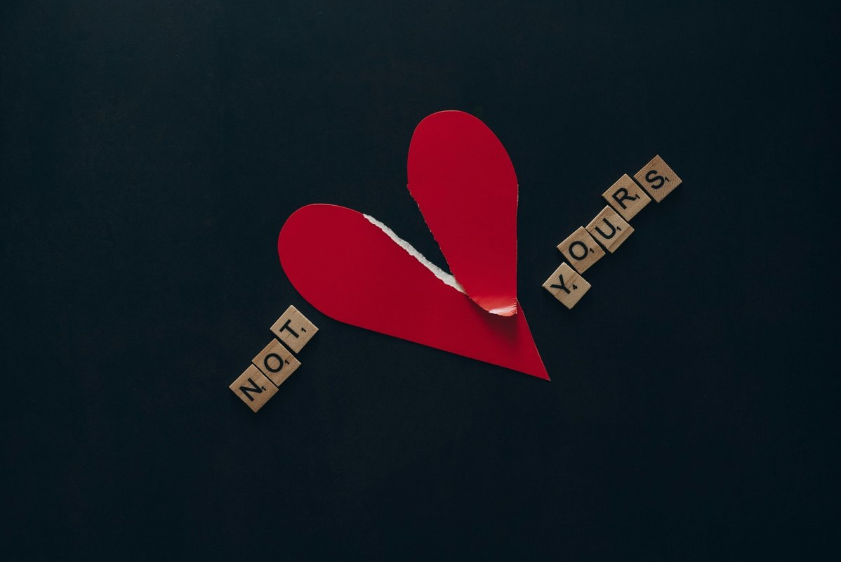 IPTV a streamboxy nejasného pôvodu: Porušovanie autorských práv a riziko malware