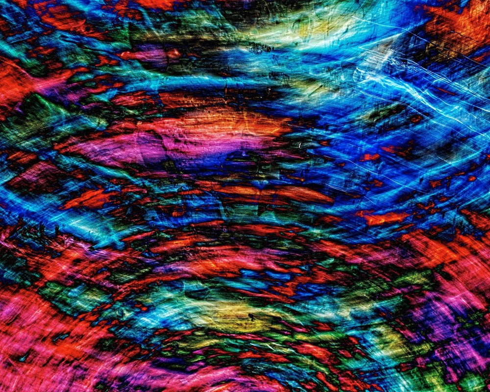 Kondenzační komíny a moderní spalinové cesty: Efektivita a materiálové nároky