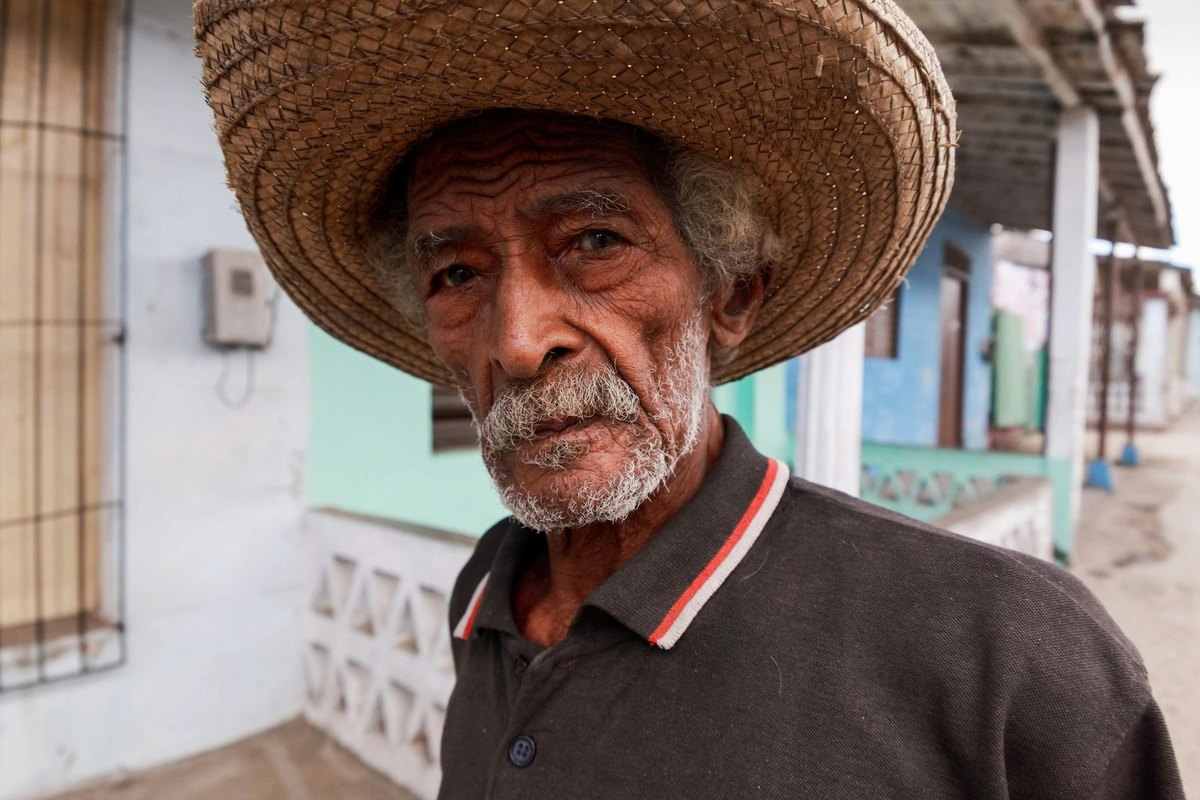 Brian Eno a koncept „music for airports“: Teória a prax ambientnej hudby