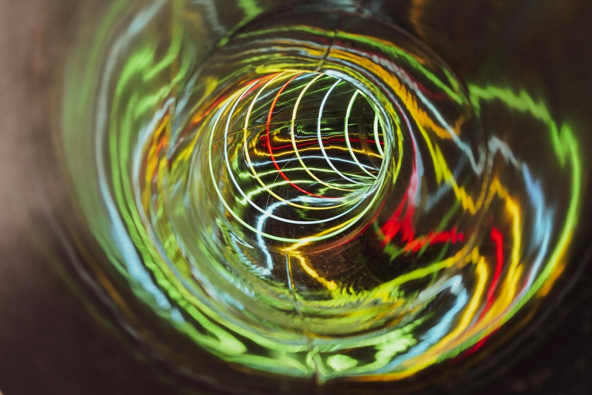 Virtuálna vs. fyzická batéria: Komparatívna analýza a ekonomická návratnosť pre rôzne profily