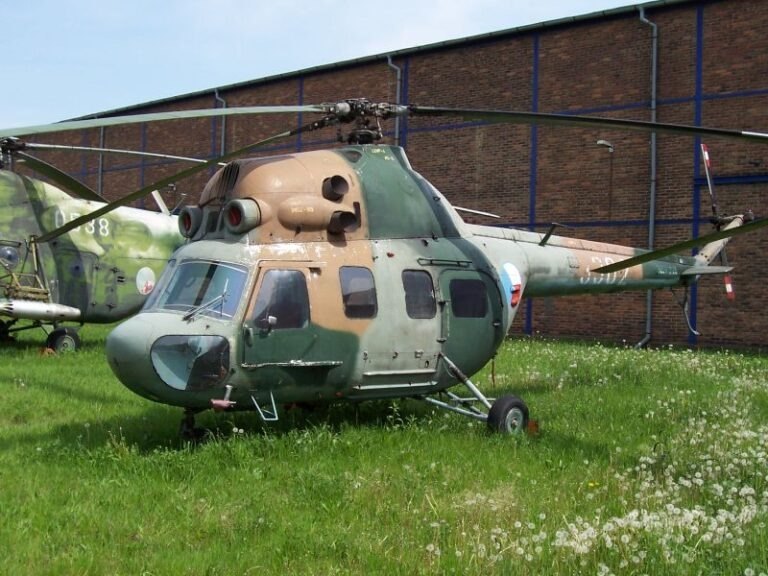 zariadenia a prostriedky na manipuláciu s materiálom