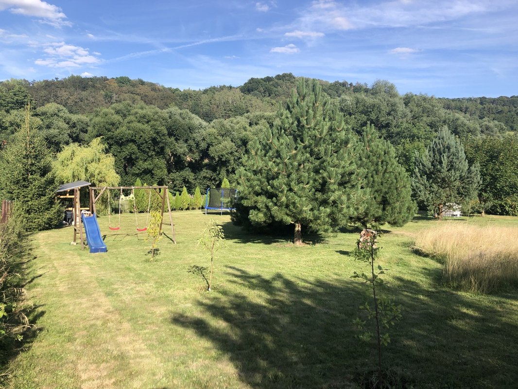 Virtuálna a rozšírená realita (VR/AR) v reklame: Imersívne zážitky