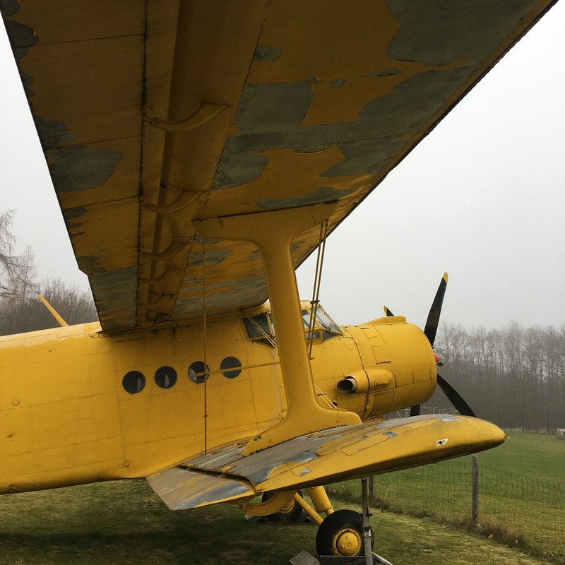 Pred spustením motora