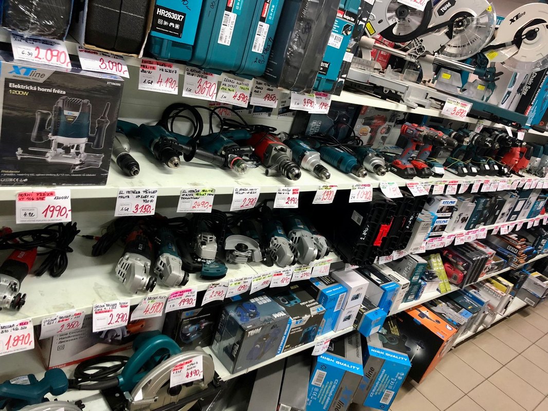 Virtuální servery a virtualizace: Technologie a optimalizace