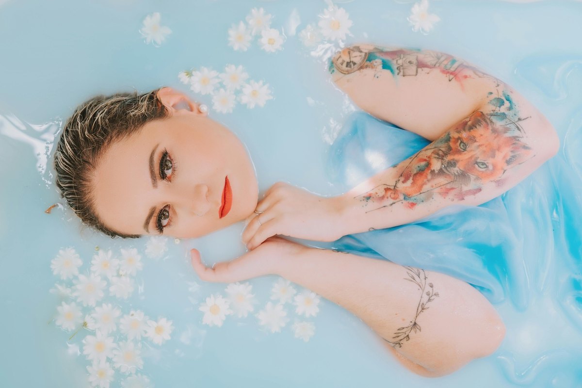 Darčeky pre introvertov vs. extrovertov: Výber podľa osobnostného typu