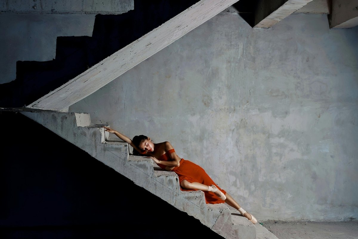 Porovnanie slovenského a francúzskeho symbolizmu: Vplyvy a lokálne špecifiká