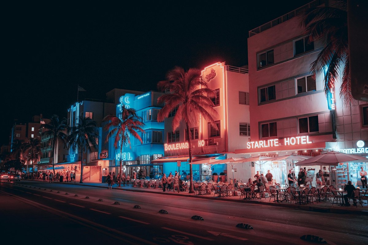 Umenie ulice ako kultúrny fenomén: Estetika, kritika a identita verejného priestoru