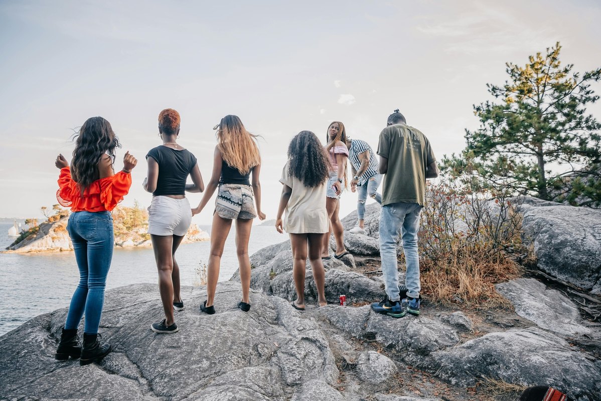 Diferencie v riadení: Výcvik a techniky jazdy s automatickou vs. manuálnou prevodovkou